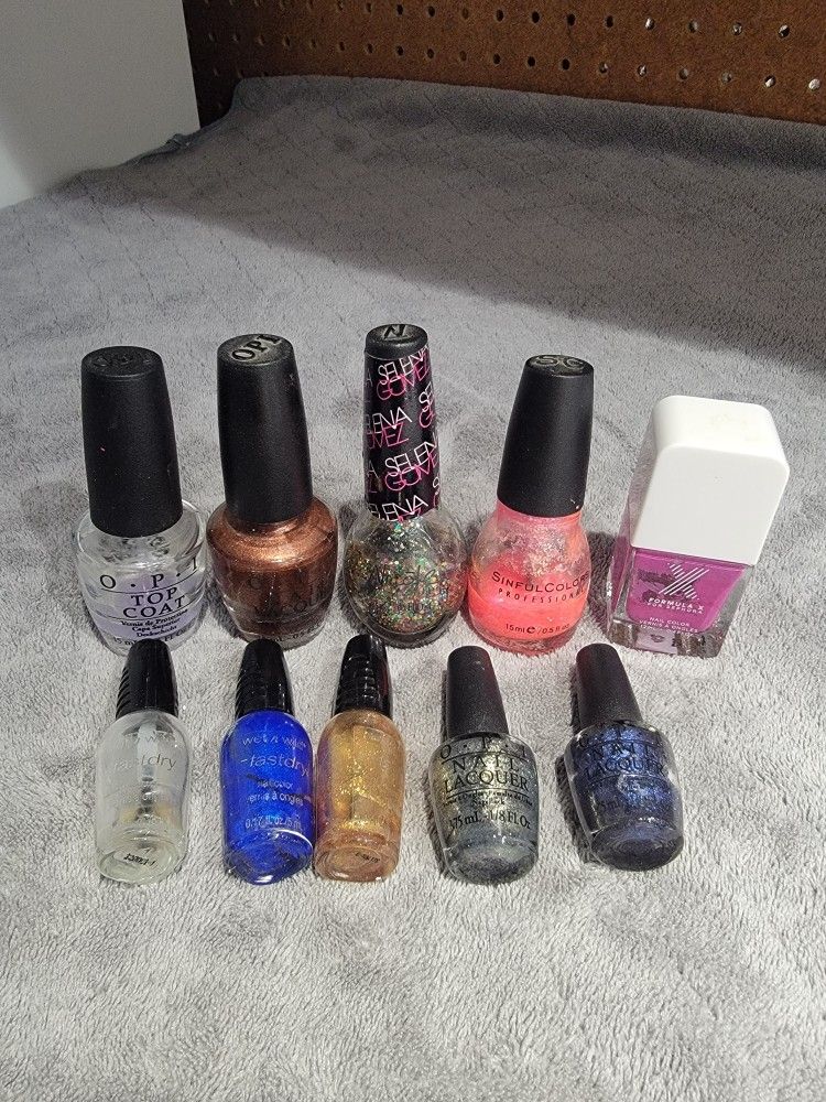 Nail Polish Bottles (Need Emptying/Cleaning)