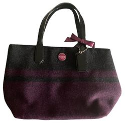 Signature wool Coach tote bag