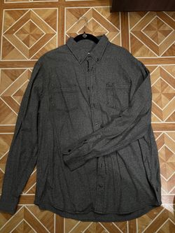 Mossimo Supply Co. Grey Long Sleeve Button Down Shirt