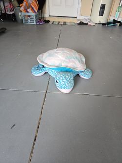 Tortoise Pillow
