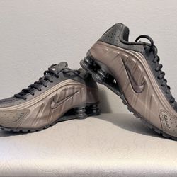 Nike Shox R4 Women's Size 8