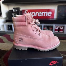 Timberland Boots Size 6.5 Wmns