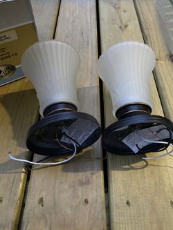 Two indoor flush mount lamp.