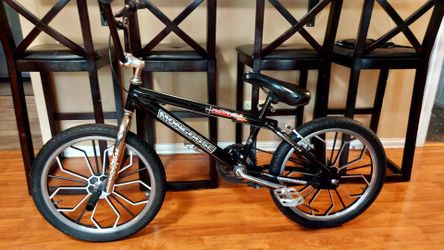 20" Mongoose Freestyle BMX Bike