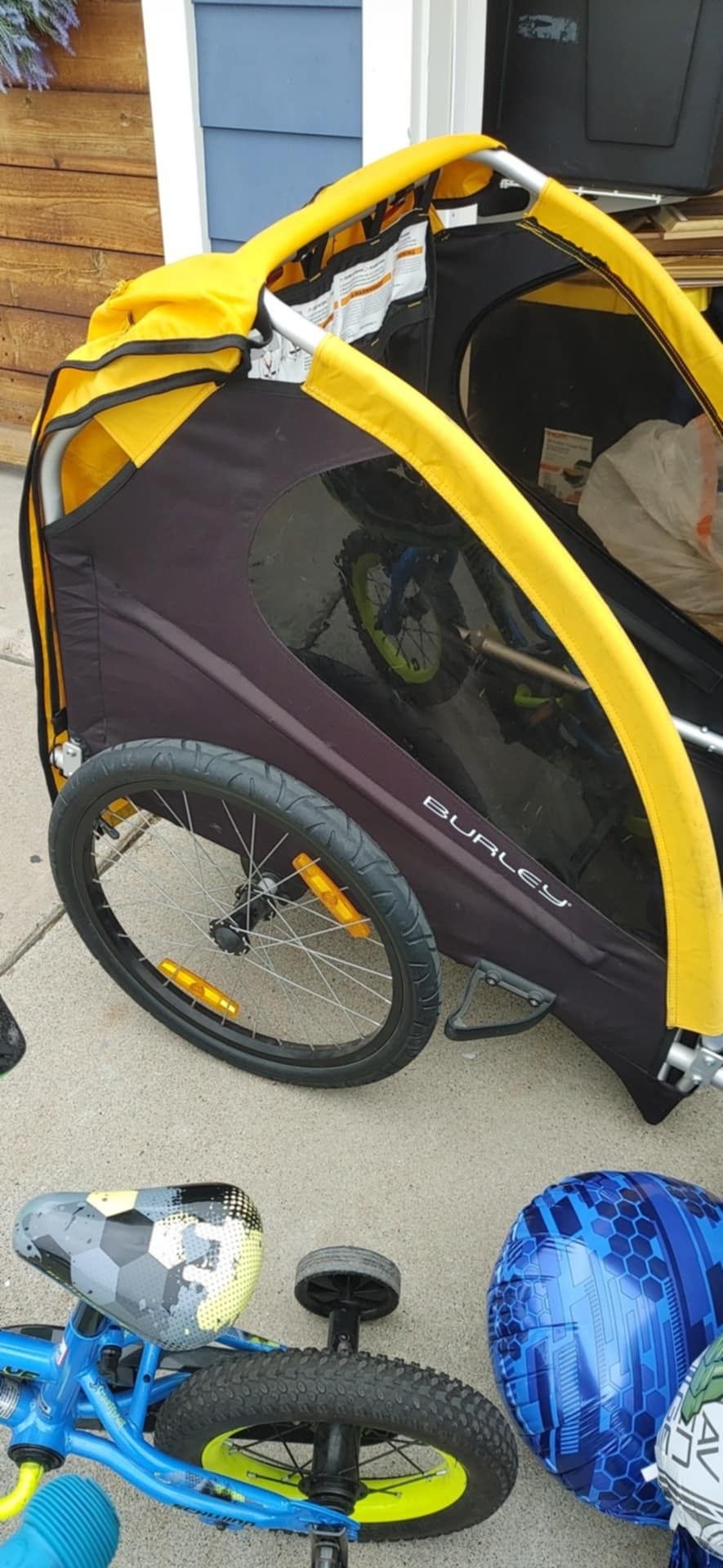 Burley Bee Bike Trailer
