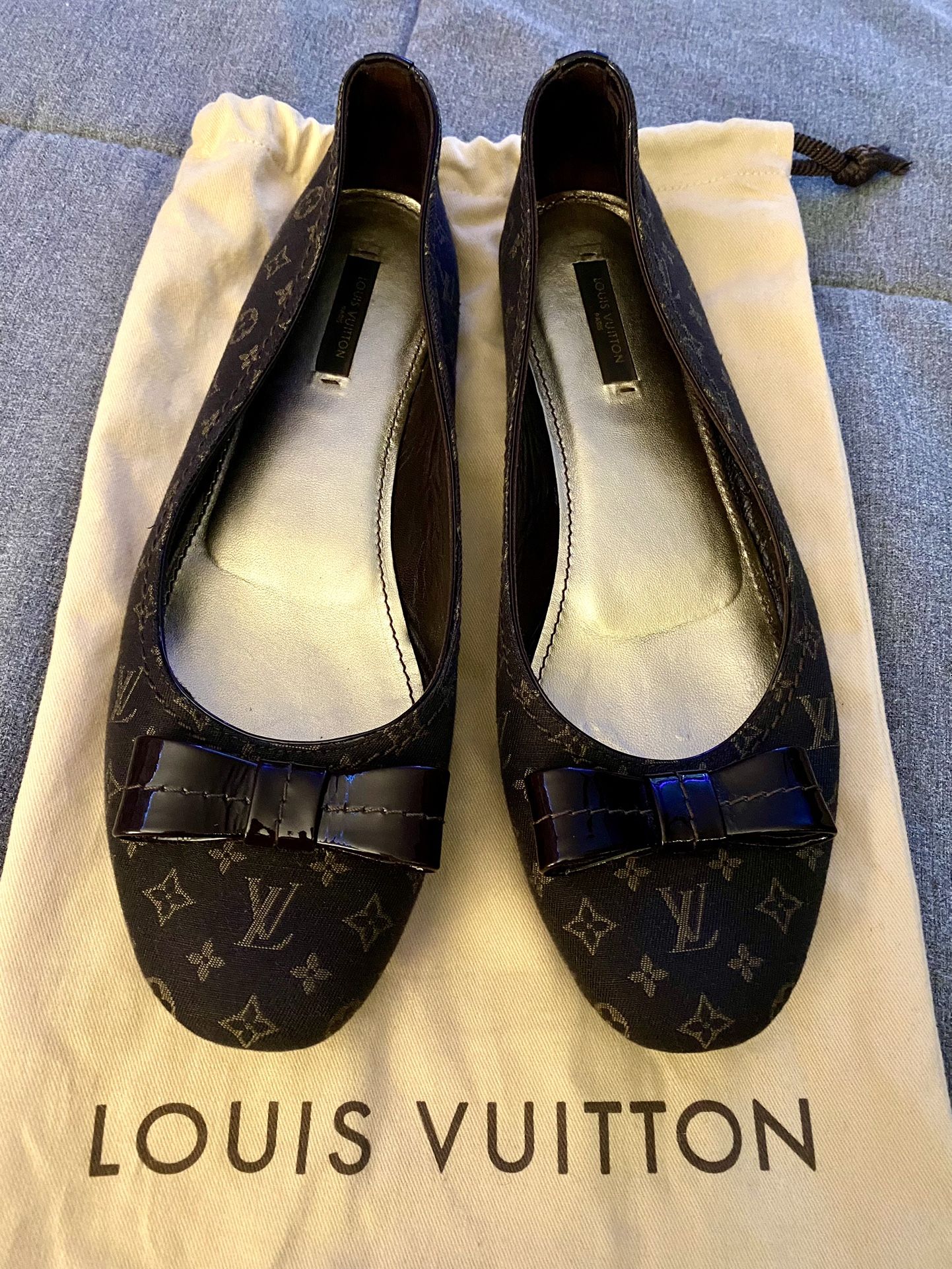 Louis Vuitton Ballet Flats