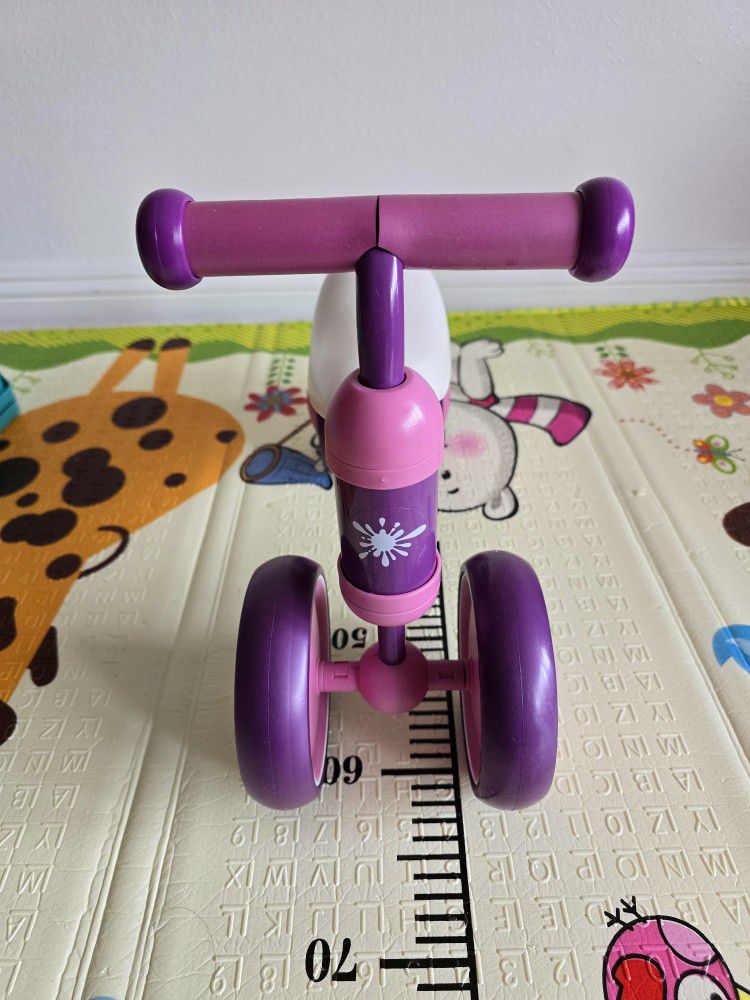 Baby/toddler balance bike