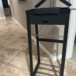 Metal Men’s Valet Stand 