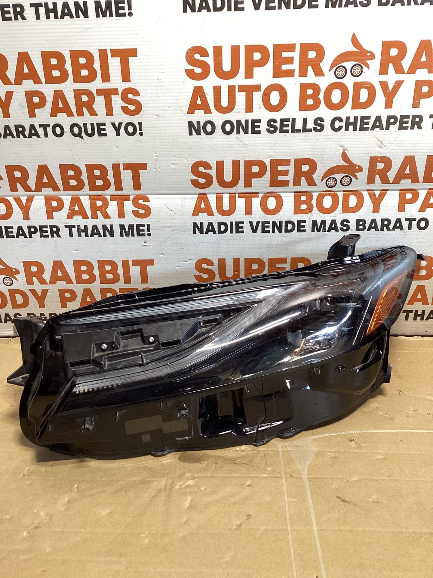 2025 Camry XSE XLE Driver Headlight Black Bezel Original OEM 2026