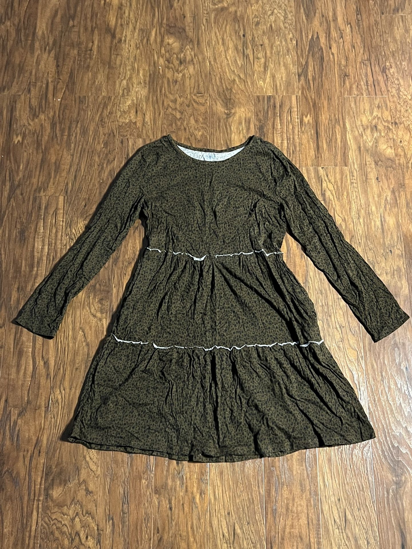 Old Navy Woman’s Dress 