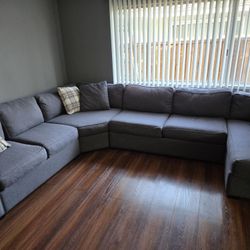 Living Spaces Sectional Couch