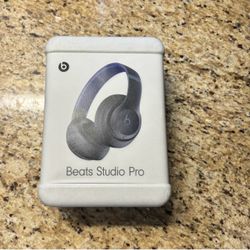 NEW SEALED Beats Studio Pro Wireless Headphones – Navy