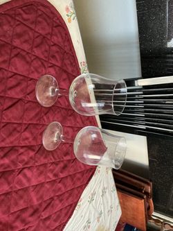 Clear Glass Wine Glasses Set of 2