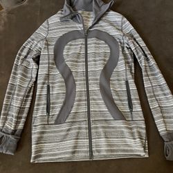 Lululemon Zip Up