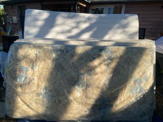 Mattress twin $25 firm available at Desoto