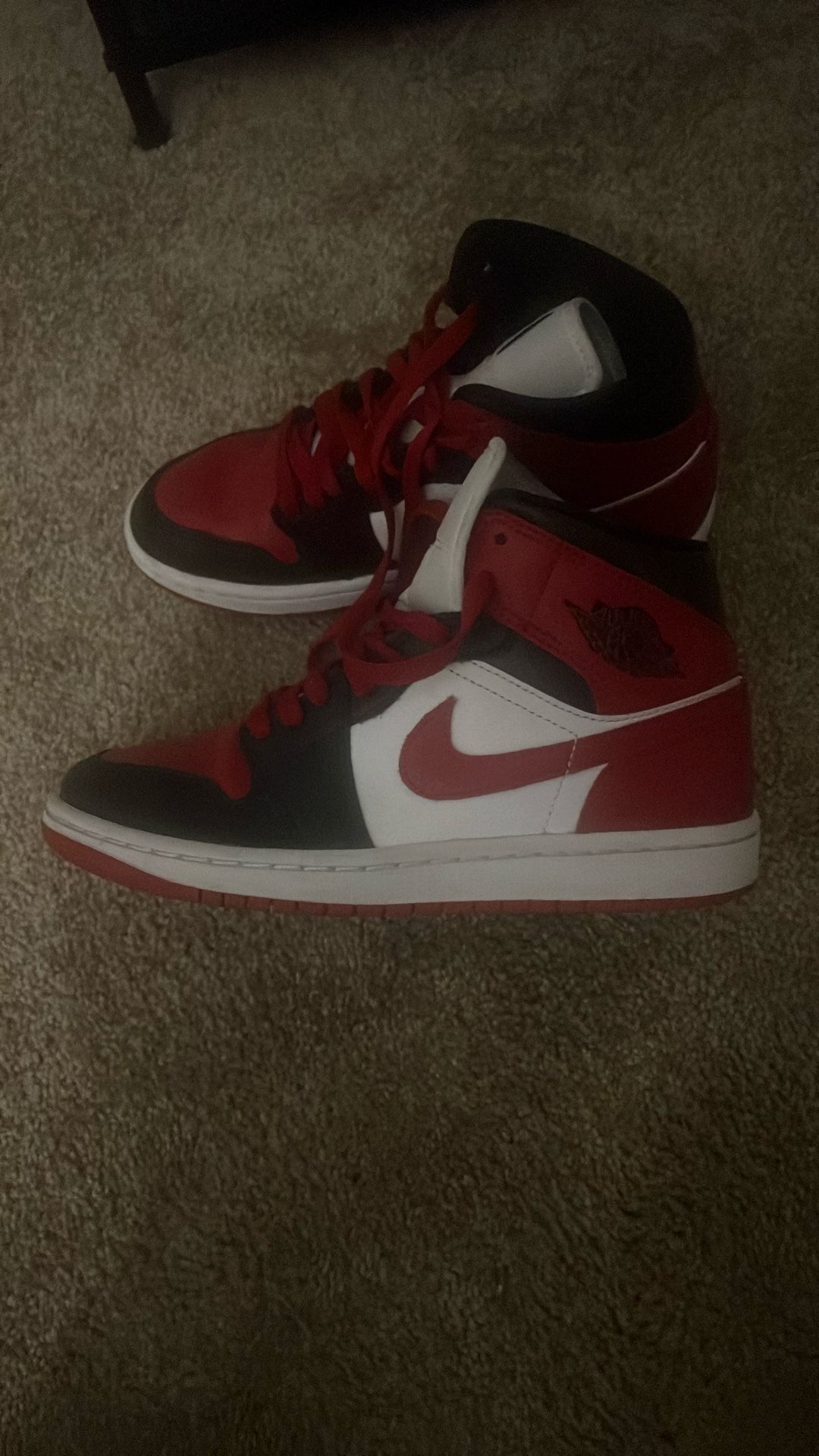 Air Jordan 1 Mid (no Box)
