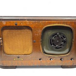 RARE ANTIQUE LAFAYETTE TUBE TABLE TOP WOOD AND GRILL RADIO
