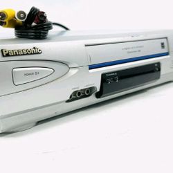 Panasonic Omnivision PV-V464S 4-Head Hi-Fi Stereo VCR VHS Player
