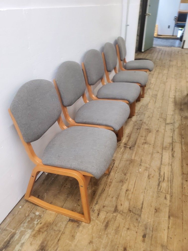 SET OF 10 ROCKING CHAIRS (HOME71)