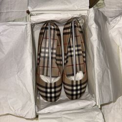 Burberry Plaid 39.5 