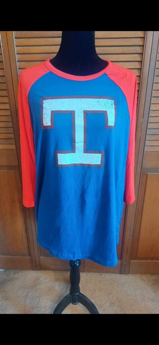 Texas Rangers Size (XL) X-Large Red Blue Majestic MLB Baseball Shirt