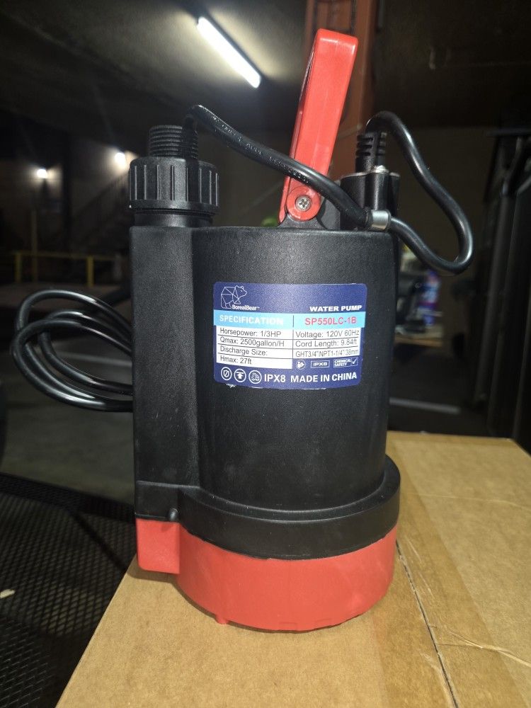 SUBMERSIBLE PUMP