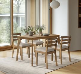 Dinner Table with four chairs