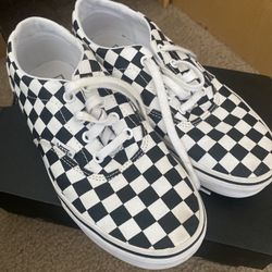 Checkards Vans Size 7 In Woman’s 