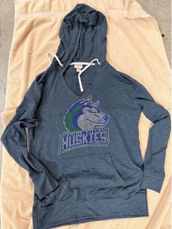 Great Condition Women’s Small Chino Hills High Bedazzled Thin Hoodie