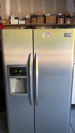 Frigidaire Gallery Refrigerator