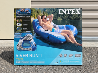 Intex River Run 1 Wedge Inflatable Lounge