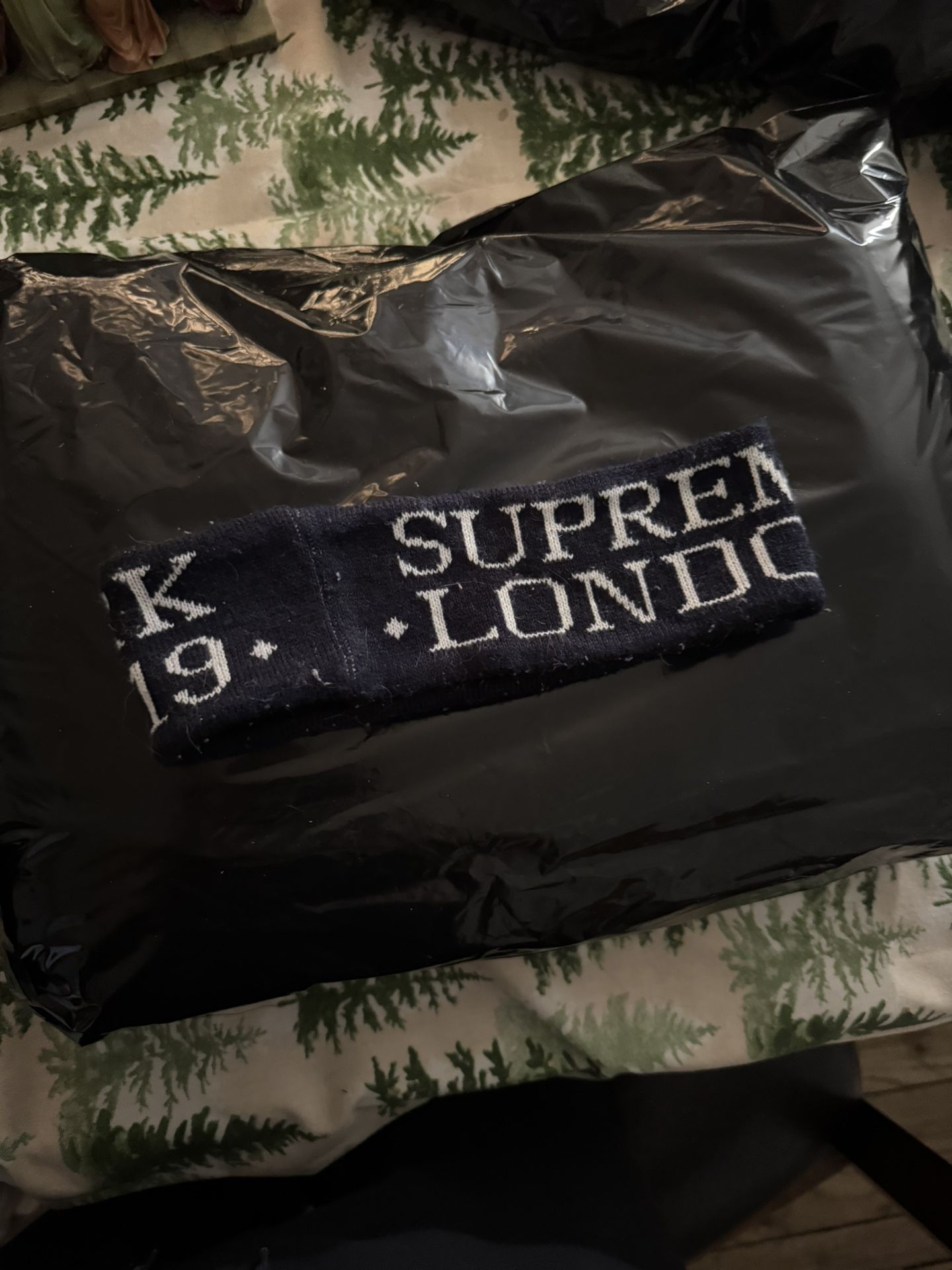 Supreme Headband
