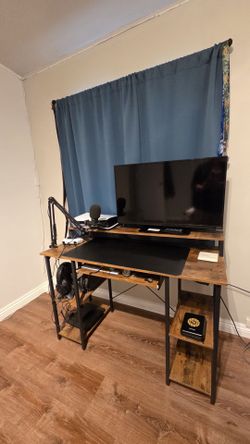 Computer Desk