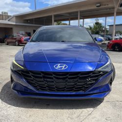 2022 Hyundai Elantra
