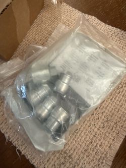 Genuine GM Chrome Special Security Wheel Lock Nut 0(contact info removed)