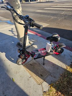 Metamoov Electric Scooter 38mph