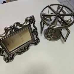 Portreit and Frame Wind Up Musical Box. Vintage Original