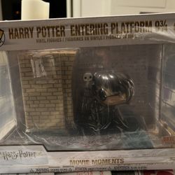 Funko Pop Box lunch Exclusive Harry Potter Entering Platform 9 3/4