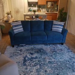 Blue 3-Seater Couch – Like New (79”)