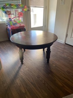 Round 36’ Wooden Coffee Table