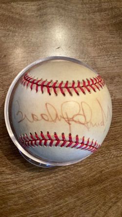 Brooks Robinson Orioles Autographed Rawlings American League Baseball