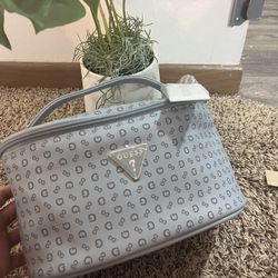 Guess Organizer Pouch 