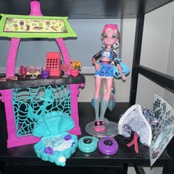 Monster High Lagoona And Bar Set