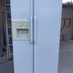 Whirlpool Refrigerator 