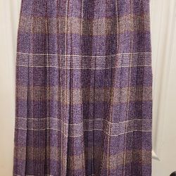 Pleated Wool Skirt - Unworn Made In Scotland 