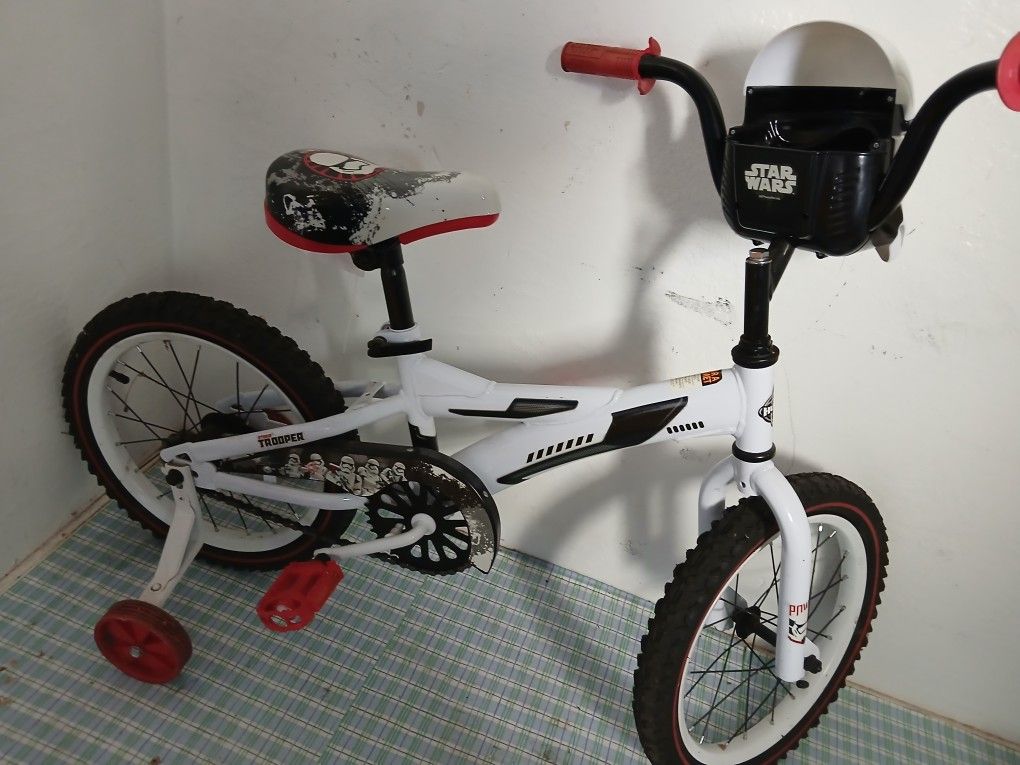 Star Wars Kid Bike With Training Wheels