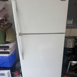 Whirlpool Refrigerator 