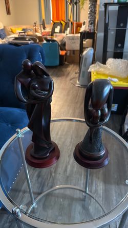 Statue Decor