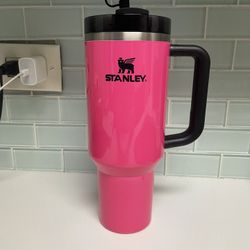 Stanley Quencher H2.0 FlowState Stainless Steel Vacuum Insulated Tumbler 40 OZ In Color Electric Pink 