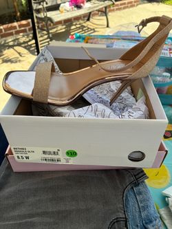 WOMENS SHOES SIZE 8.5 & 9 SEE PICTURES $10 EACH